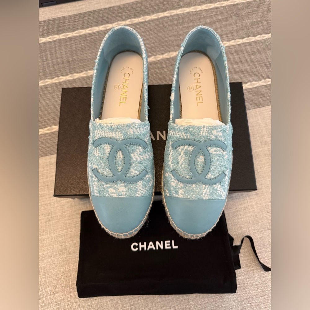 CHANEL Light Aqua Blue Tweed & Leather Espadrilles - Size 42